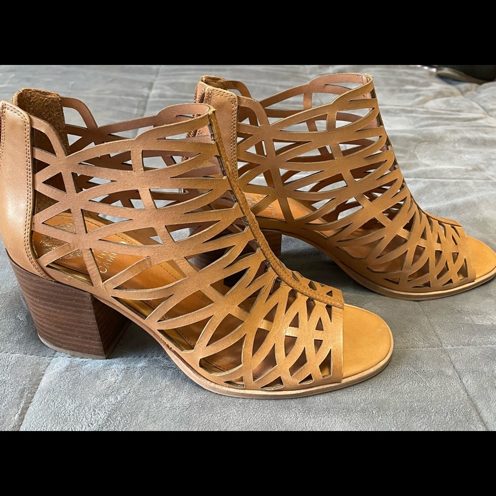 Vince Camuto block heel sandals